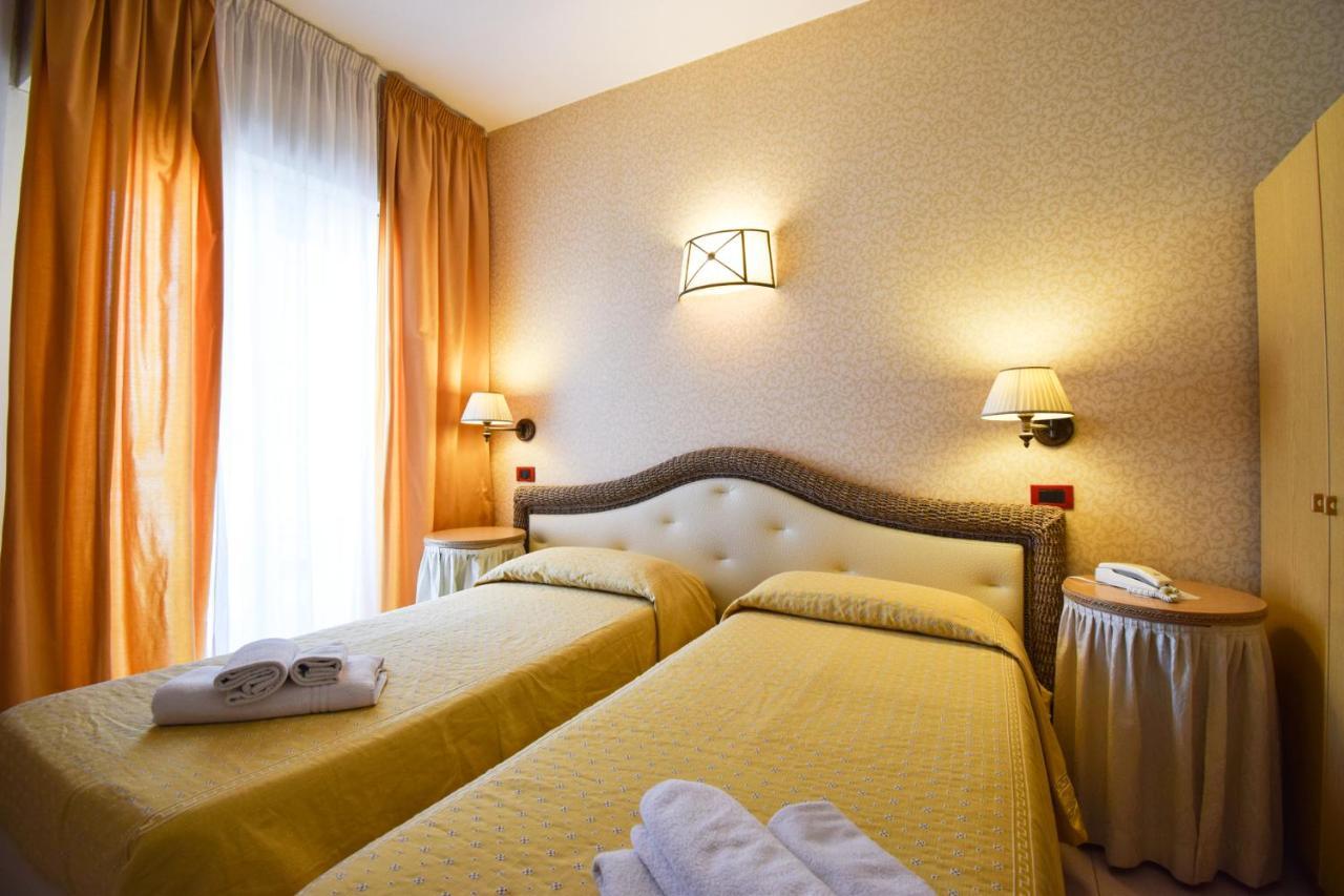 Hotel Alba Misano Adriatico Luaran gambar